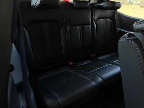 Used 2024 Jeep Wagoneer Series II w/ Flexible Seating Group image 28