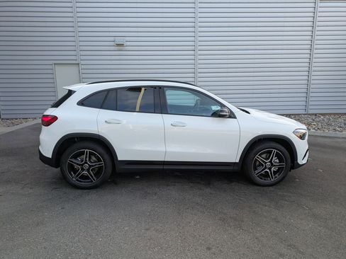 New 2026 Mercedes-Benz GLA 250 4MATIC image 2