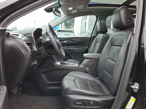 Used 2020 Chevrolet Equinox LT w/ Midnight Edition image 25