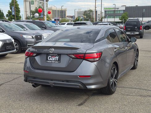 Used 2020 Nissan Sentra SR w/ Premium Package FWD image 3