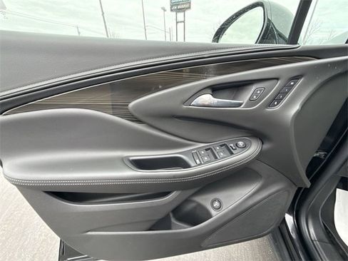 Certified 2020 Buick Envision Essence image 21