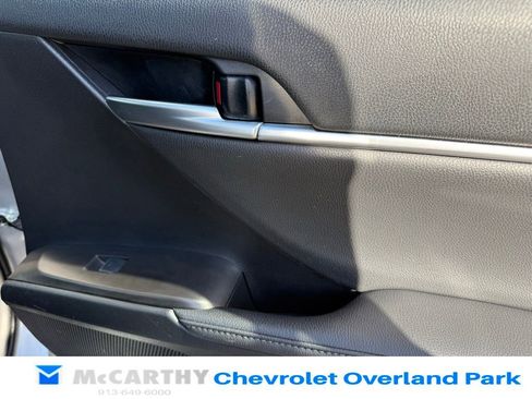 Used 2024 Toyota Camry XLE w/ Navigation Package image 38