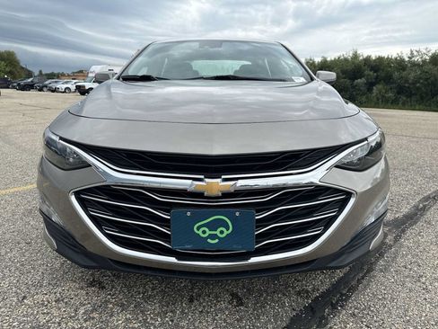 Certified 2024 Chevrolet Malibu LT FWD image 2