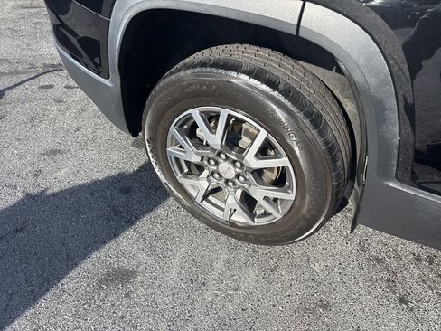 Used 2020 GMC Acadia SLE w/ Driver Convenience Package image 23