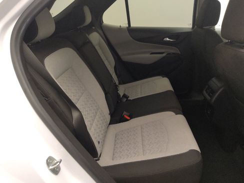 Used 2022 Chevrolet Equinox LT image 19