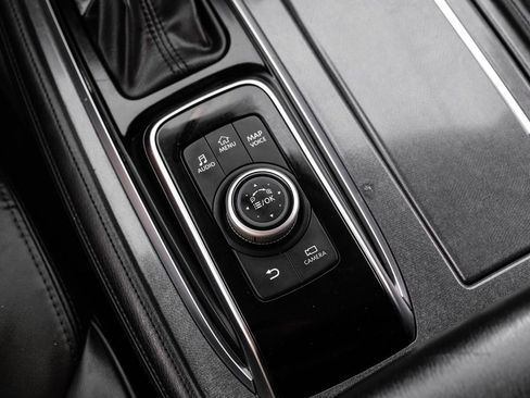 Used 2021 Nissan Armada SV AWD/4WD image 28
