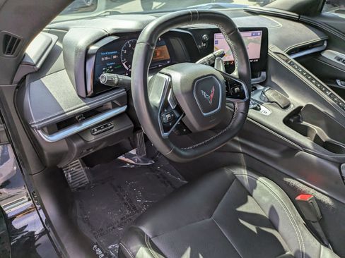 Used 2021 Chevrolet Corvette Stingray Preferred Conv w/ Z51 Performance Package RWD image 14