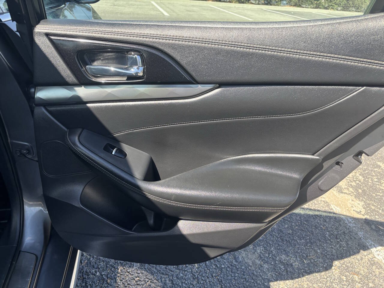 Used 2020 Nissan Maxima 3.5 SV w/ Floor Mat Group FWD image 23