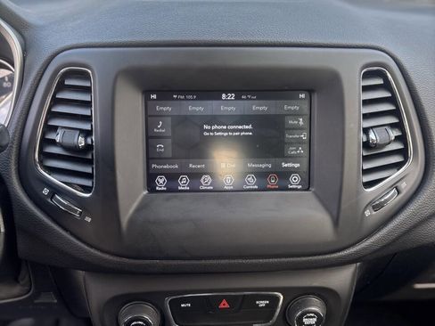 Used 2020 Jeep Compass Latitude w/ Cold Weather Group image 15