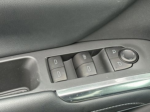 New 2025 Chevrolet Traverse LT w/ Enhanced Driving Package image 12