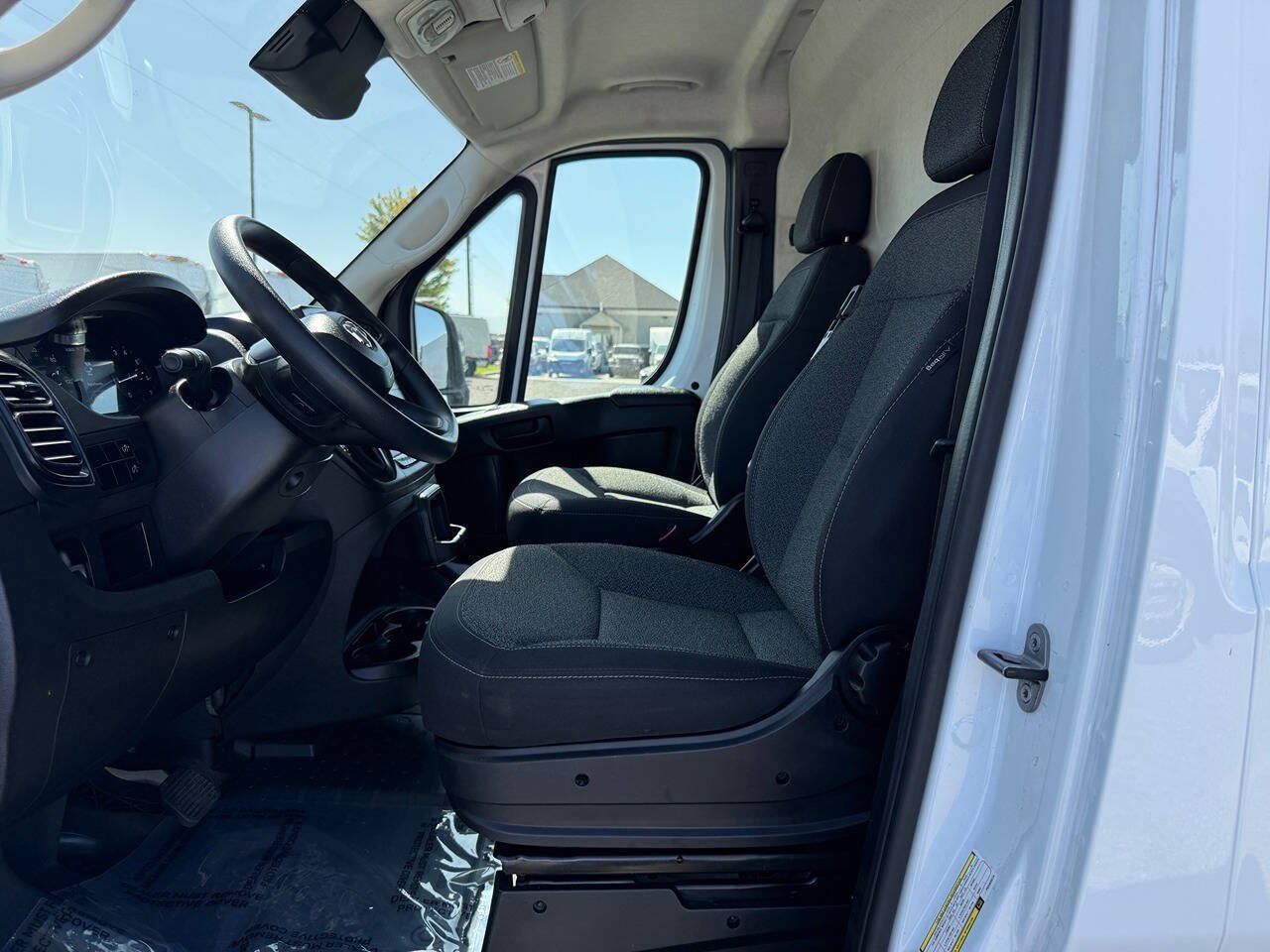 Used 2023 RAM ProMaster 1500 FWD image 14