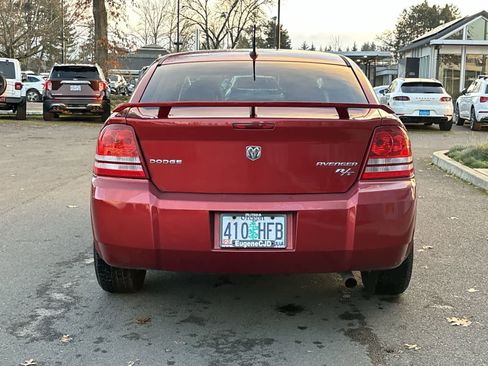 Used 2010 Dodge Avenger R/T image 4