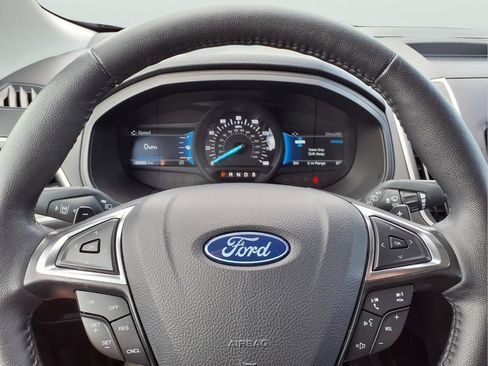 Used 2024 Ford Edge SEL w/ Convenience Package AWD/4WD image 16