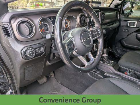 Used 2020 Jeep Gladiator Sport w/ Quick Order Package 24S image 12