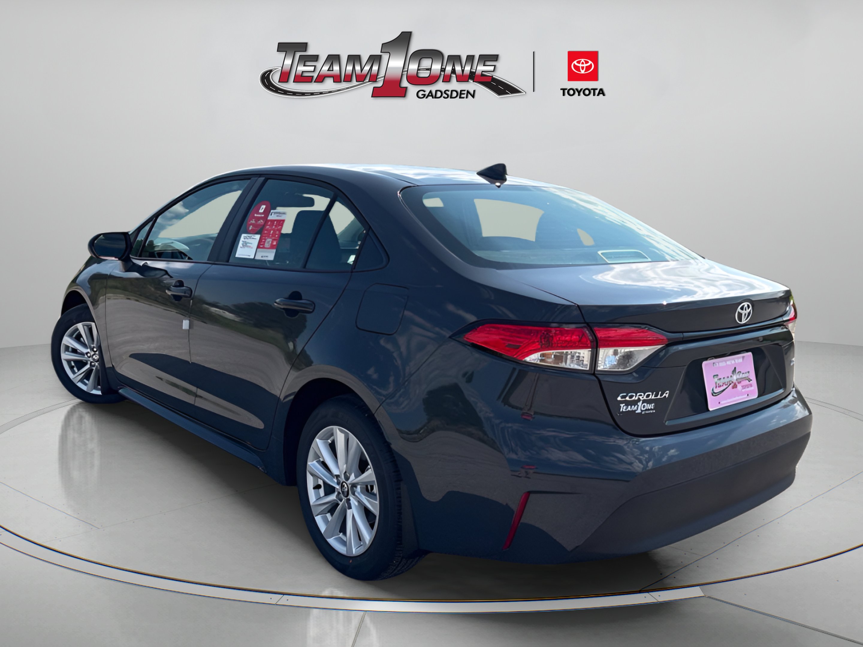New 2027 Toyota Corolla LE w/ LE Premium Package FWD image 4