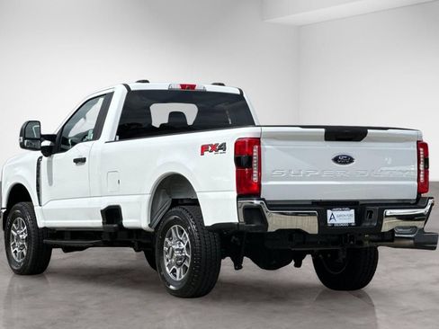 Used 2025 Ford F350 XLT w/ 360-Degree Camera Package AWD/4WD image 3