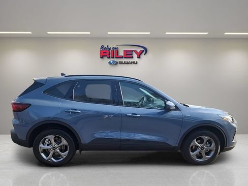Used 2025 Ford Escape ST-Line Select AWD/4WD image 6