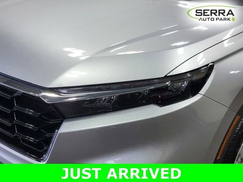 Certified 2024 Honda CR-V EX image 9