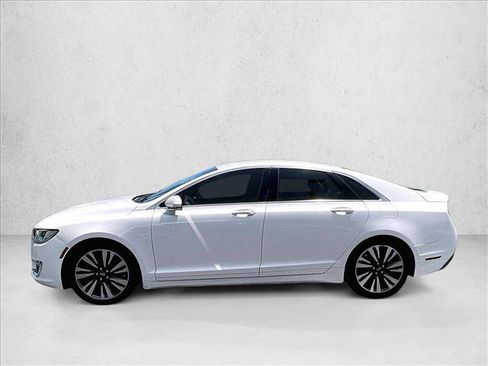 Used 2017 Lincoln MKZ Reserve w/ Climate Package FWD image 6