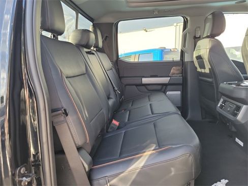 New 2026 Ford F350 Lariat w/ Black Appearance Package image 20