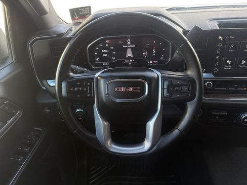 Used 2024 GMC Sierra 1500 Elevation w/ X31 Off-Road Package AWD/4WD image 14