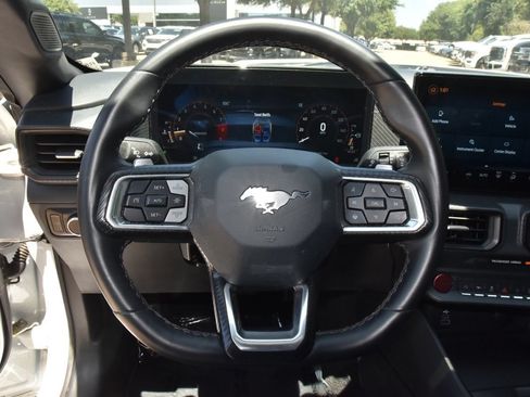 Used 2024 Ford Mustang GT RWD image 21