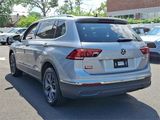 Used 2022 Volkswagen Tiguan SE image 4