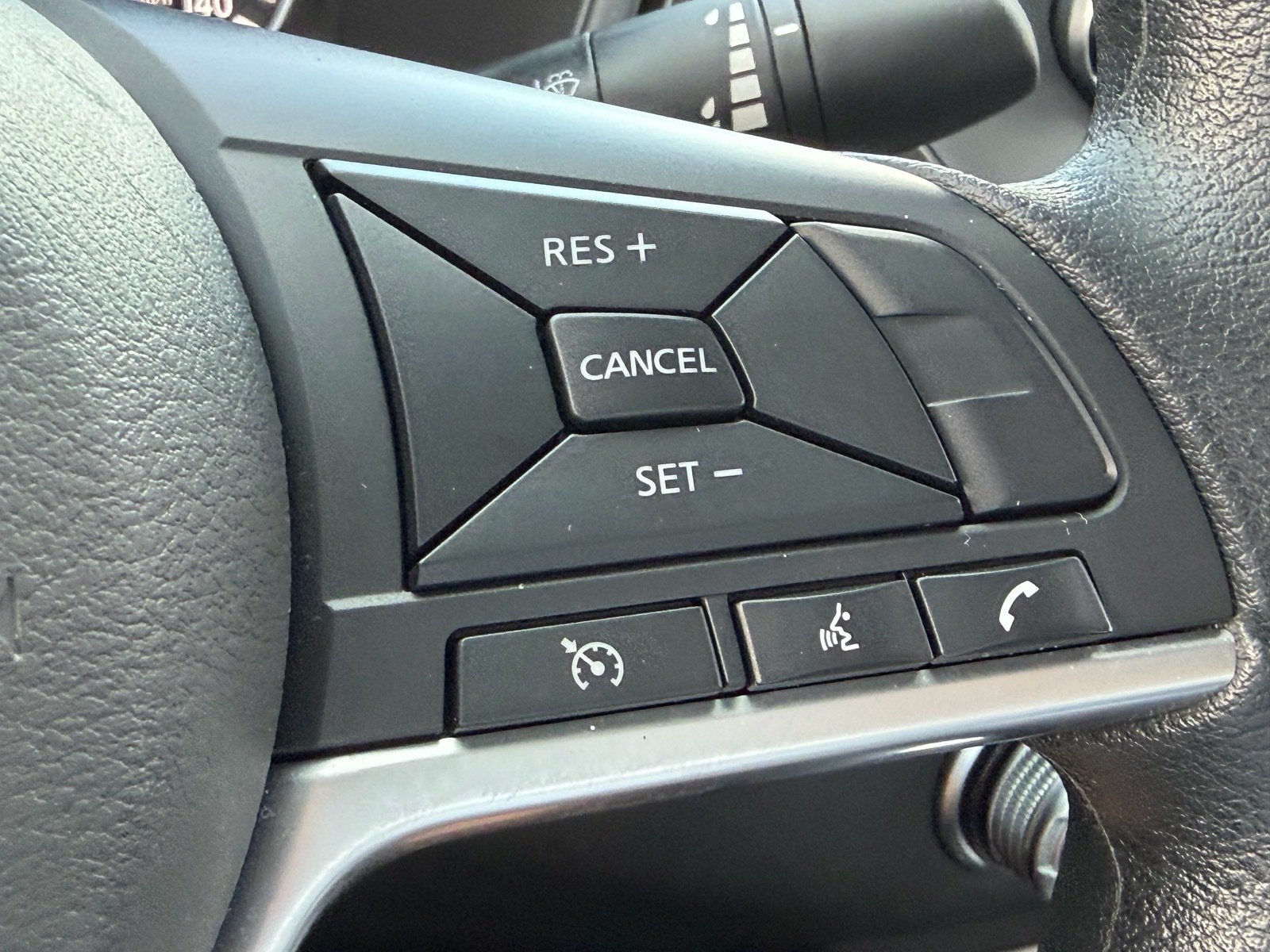 Certified 2025 Nissan Altima 2.5 SV FWD image 25
