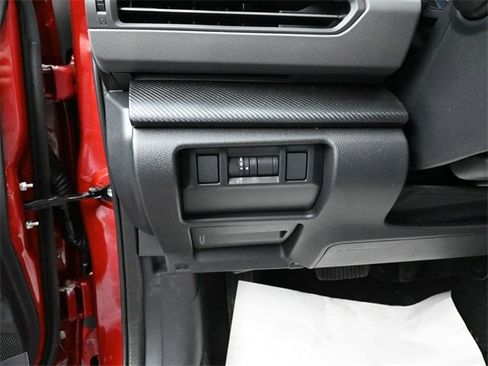 Certified 2025 Subaru Crosstrek 2.5i Limited image 13