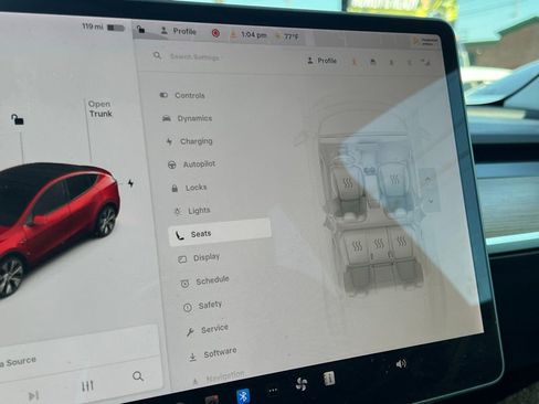 Used 2021 Tesla Model Y Long Range image 42