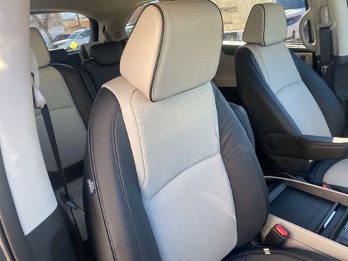 New 2026 Honda Odyssey Elite image 17