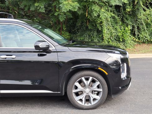Used 2022 Hyundai Palisade Limited FWD image 13