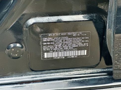 Used 2017 Subaru Crosstrek 2.0i Limited image 31