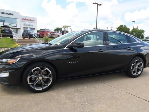 Used 2024 Chevrolet Malibu LT FWD image 19