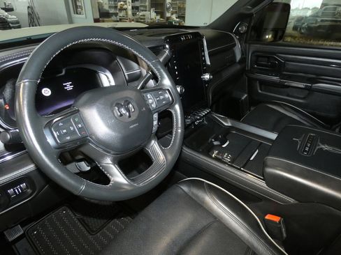 Used 2023 RAM 2500 Limited image 9