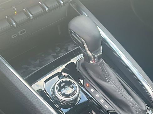 New 2025 GMC Canyon Elevation image 27