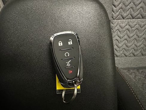 Used 2024 Chevrolet Equinox LT w/ LPO, Floor Liner Package AWD/4WD image 14