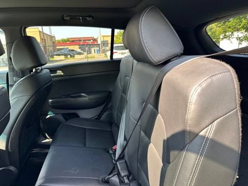 Used 2020 Kia Sportage S w/ S Sunroof Package FWD image 16
