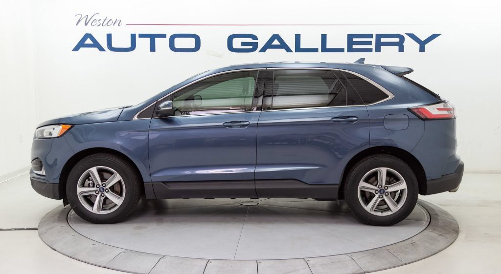 Used 2019 Ford Edge SEL w/ Equipment Group 201A AWD/4WD image 2