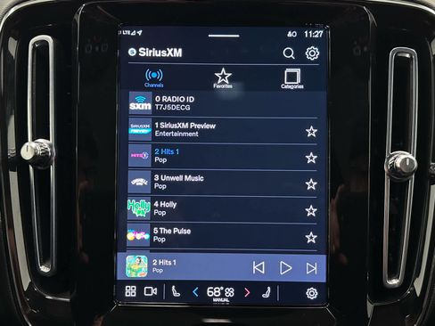 Used 2023 Volvo C40 P8 Recharge Plus image 32