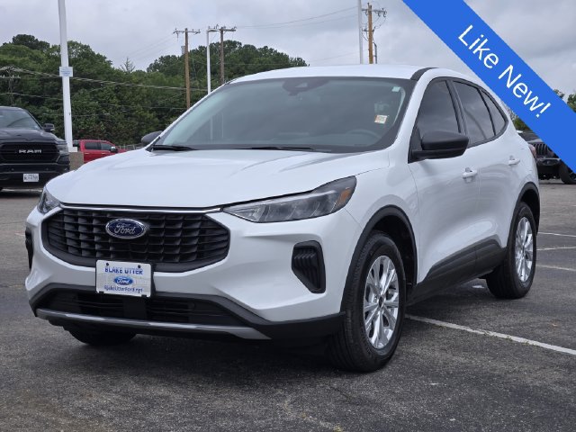 Used 2026 Ford Escape Active FWD image 3