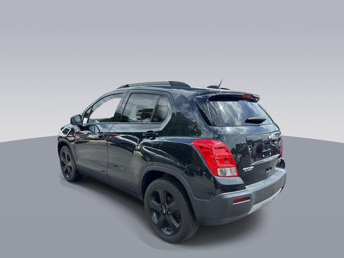 Used 2016 Chevrolet Trax LTZ w/ Midnight Edition AWD/4WD image 5