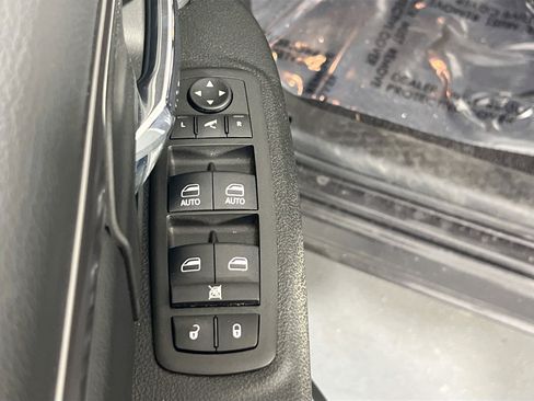 Used 2022 RAM 1500 Classic Warlock w/ Electronics Group image 17