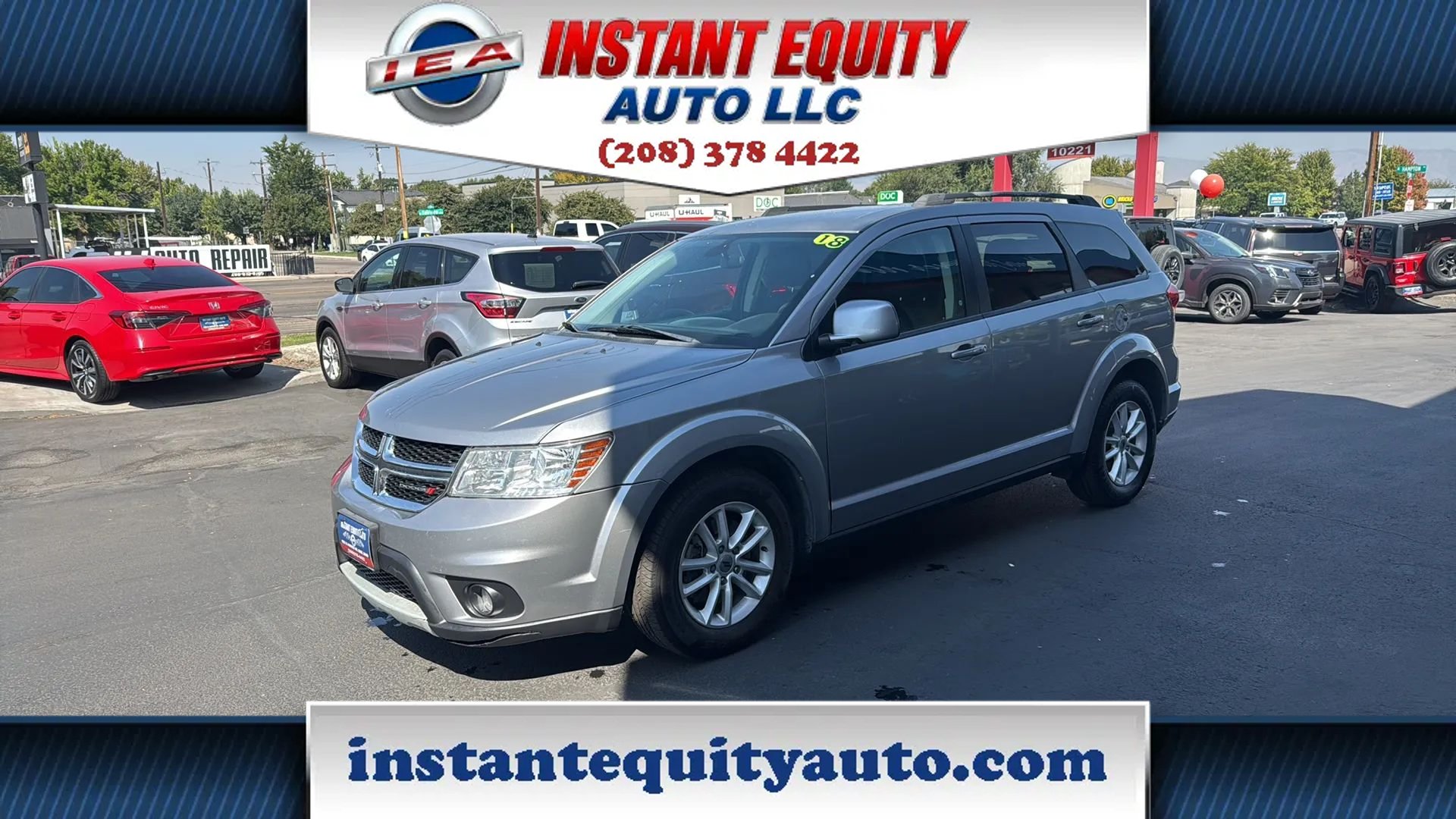 Used 2018 Dodge Journey SXT w/ Connectivity Group FWD image 2
