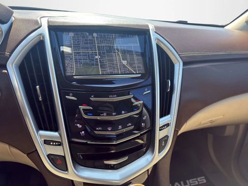 Used 2016 Cadillac SRX Premium FWD image 22