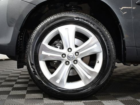 Used 2010 Toyota Highlander Limited image 39