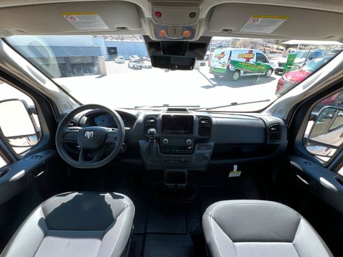 New 2026 RAM ProMaster 2500 FWD image 9