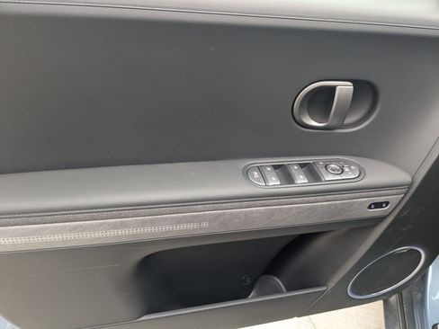 Certified 2025 Hyundai Ioniq 5 Limited image 14