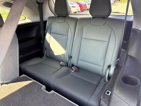 Used 2016 Acura MDX SH-AWD w/ Technology Package image 12
