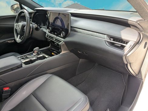 Certified 2025 Lexus RX 350 Premium w/ Convenience Package FWD image 22